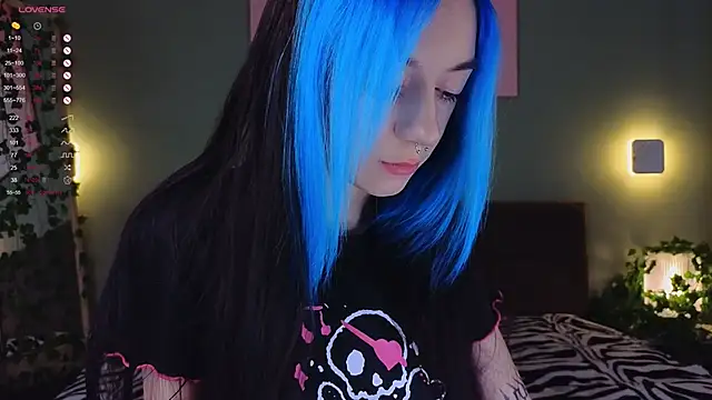 TristaRoht online show from 02-24-25, 11:43