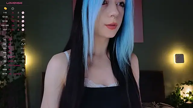 TristaRoht online show from 03-13-25, 01:40