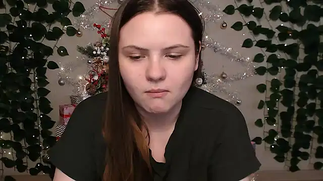 Snapshot of IxxiLiana chatting on 12-17-24, 07:18 IxxiLiana online show from 12-17-24, 07:18