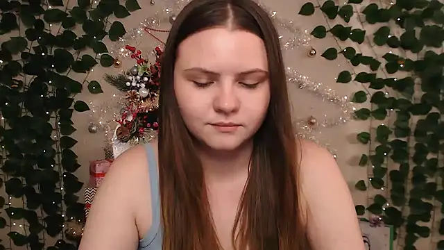 Snapshot of IxxiLiana chatting on 12-22-24, 10:17 IxxiLiana online show from 12-22-24, 10:17