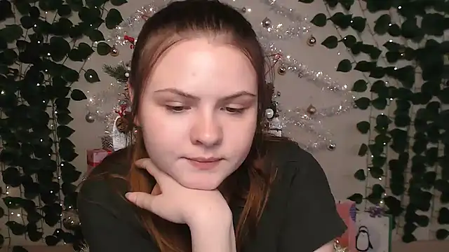 Snapshot of IxxiLiana chatting on 12-24-24, 07:17 IxxiLiana online show from 12-24-24, 07:17