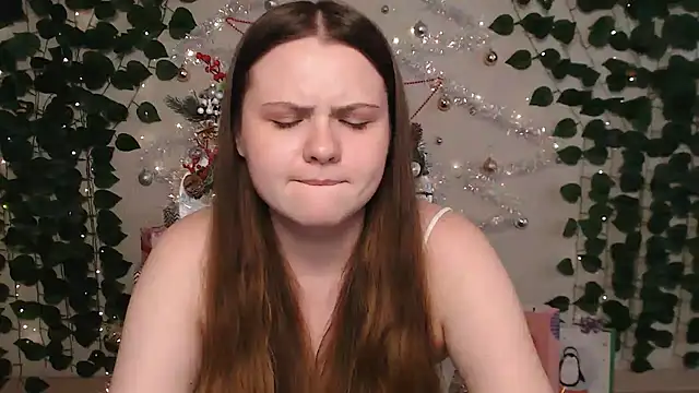 Snapshot of IxxiLiana chatting on 12-25-24, 08:07 IxxiLiana online show from 12-25-24, 08:07