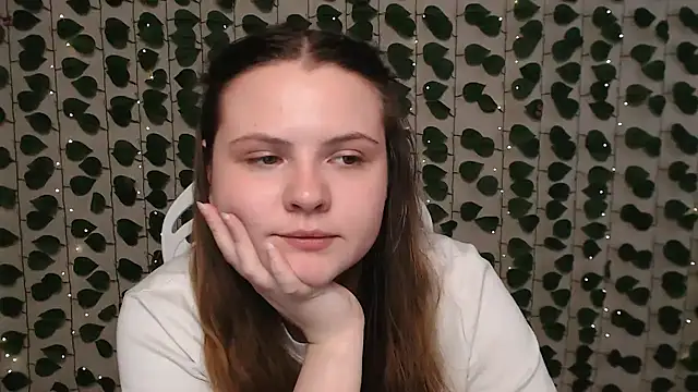 Snapshot of IxxiLiana chatting on 01-13-25, 07:21 IxxiLiana online show from 01-13-25, 07:21