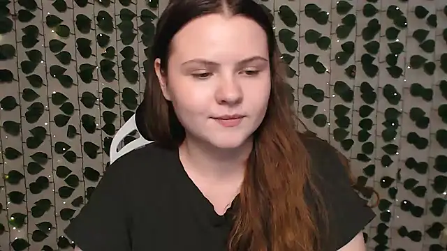 Snapshot of IxxiLiana chatting on 01-18-25, 07:07 IxxiLiana online show from 01-18-25, 07:07