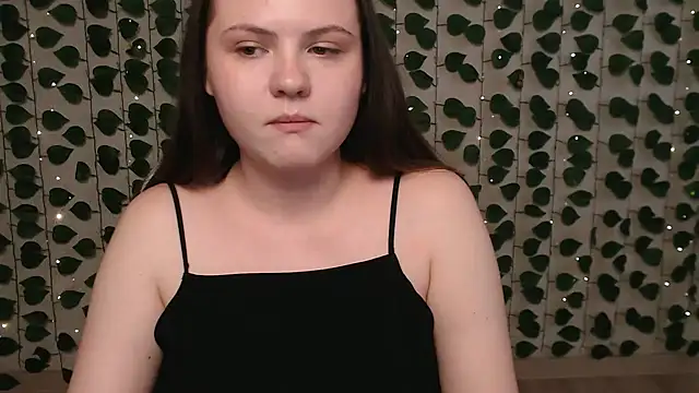 Snapshot of IxxiLiana chatting on 02-02-25, 07:09 IxxiLiana online show from 02-02-25, 07:09