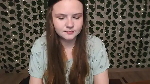 Snapshot of IxxiLiana chatting on 02-27-25, 05:13 IxxiLiana online show from 02-27-25, 05:13
