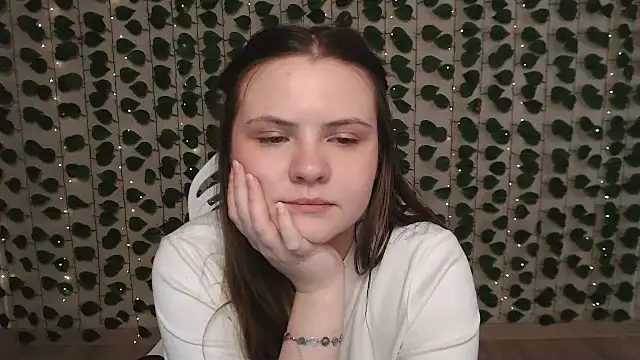 Snapshot of IxxiLiana chatting on 03-15-25, 08:15 IxxiLiana online show from 03-15-25, 08:15