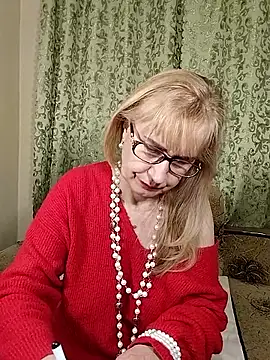 Snapshot of koroleva70 chatting on 01-13-26, 06:57 koroleva70 online show from 01-13-26, 06:57