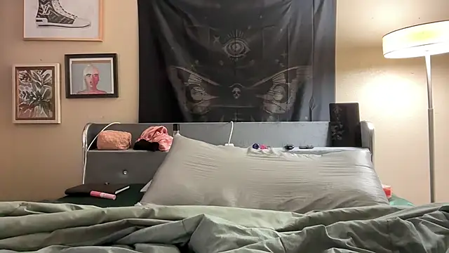 Yagurl  west online show from 01-21-25, 12:25