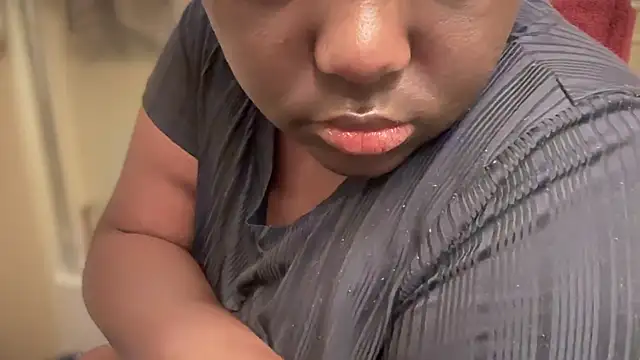 Yagurl  west online show from 01-28-25, 04:30