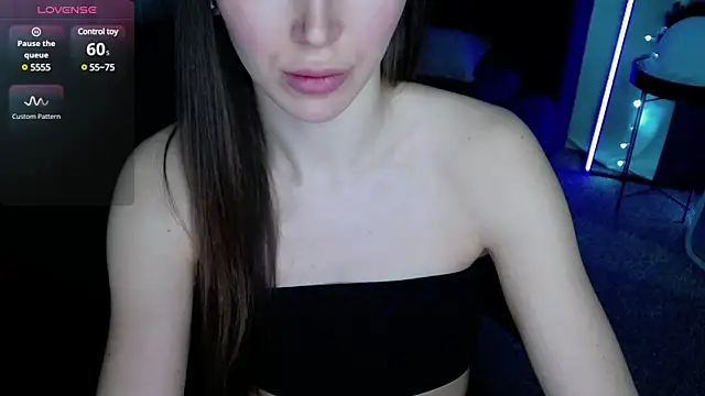 Snapshot of viviann_evans chatting on 01-03-25, 04:11 viviann evans online show from 01-03-25, 04:11