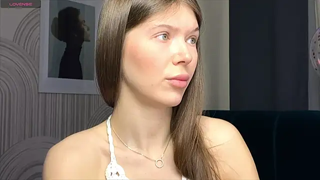 Snapshot of viviann_evans chatting on 02-19-25, 01:29 viviann evans online show from 02-19-25, 01:29