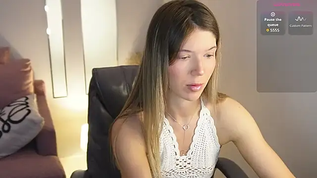 Snapshot of viviann_evans chatting on 03-12-26, 01:01 viviann evans online show from 03-12-26, 01:01