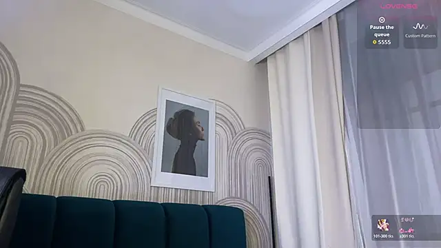 Snapshot of viviann_evans chatting on 03-17-26, 01:10 viviann evans online show from 03-17-26, 01:10