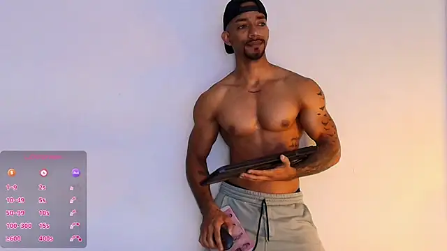 Snapshot of Manolo_Hot1 chatting on 02-10-25, 02:37 Manolo Hot1 online show from 02-10-25, 02:37