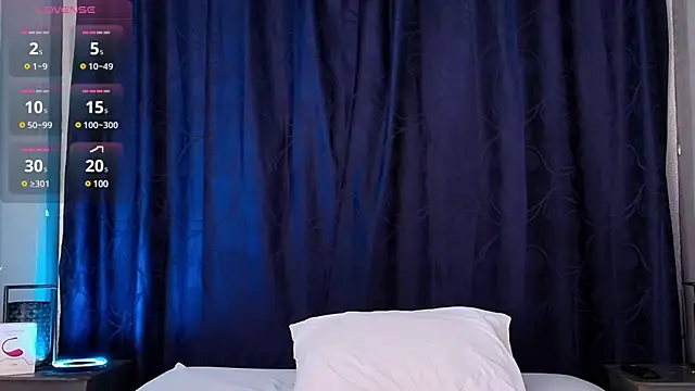 Snapshot of Manolo_Hot1 chatting on 03-17-25, 02:56 Manolo Hot1 online show from 03-17-25, 02:56