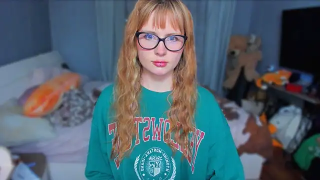 KlementinaBbG online show from 10-26-25, 09:10