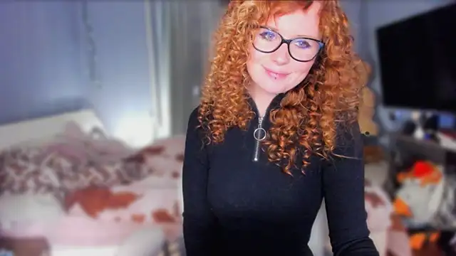 Snapshot of KlementinaBbG chatting on 02-18-26, 08:49 KlementinaBbG online show from 02-18-26, 08:49