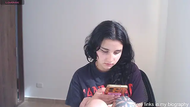 A LittlePrinces online show from 02-07-25, 08:20