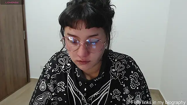 A LittlePrinces online show from 02-19-25, 11:04