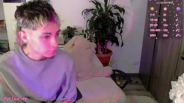 badeyes crazygoat online show from 09-30-25, 11:26