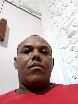 Snapshot of Mailsonp chatting on 04-24-26, 12:18 Mailsonp online show from 04-24-26, 12:18