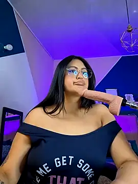 Amber gold  online show from 02-08-25, 01:11