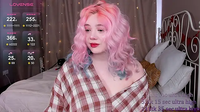 Snapshot of __KawaiiYuki__ chatting on 02-21-25, 08:51 KawaiiYuki online show from 02-21-25, 08:51