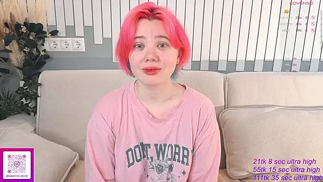 Snapshot of __KawaiiYuki__ chatting on 11-22-25, 05:17 KawaiiYuki online show from 11-22-25, 05:17