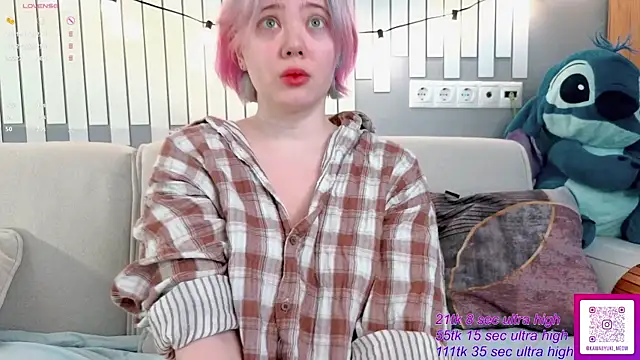 Snapshot of __KawaiiYuki__ chatting on 05-09-26, 03:45 KawaiiYuki online show from 05-09-26, 03:45
