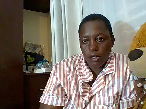 Poisonous Ivy online show from 03-01-26, 10:12