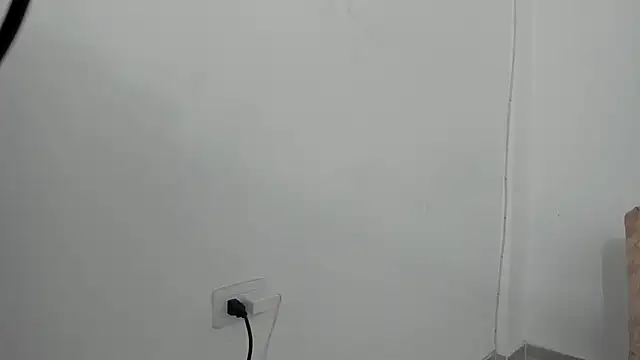 young liza online show from 02-15-25, 06:44