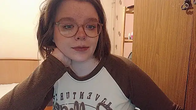 Chmiri cb online show from 12-19-24, 01:18