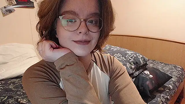 Snapshot of Chmiri_cb chatting on 11-11-25, 12:49 Chmiri cb online show from 11-11-25, 12:49