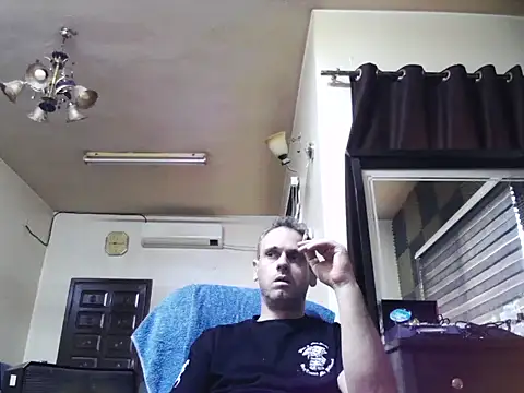 Arabeyes online show from 03-24-26, 02:11