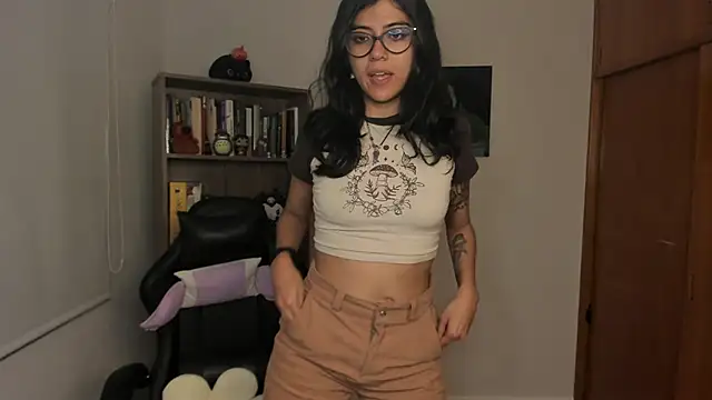 valerie  skyy online show from 01-16-26, 01:53