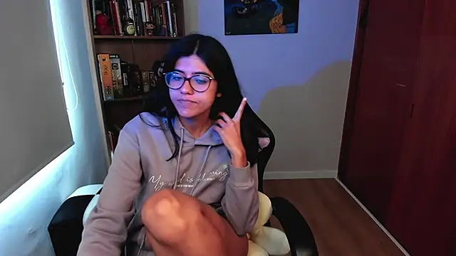 valerie  skyy online show from 06-27-26, 01:06