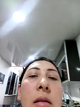 my-kitty online show from 10-21-25, 10:21