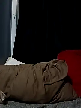 Snapshot of Woodywoodsup1 chatting on 12-21-24, 06:30 Woodywoodsup1 online show from 12-21-24, 06:30