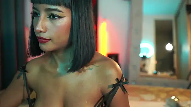 JulietaWinona online show from 04-04-26, 05:43