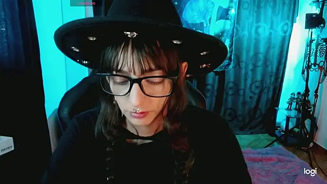 Kizzuky online show from 03-14-25, 10:05