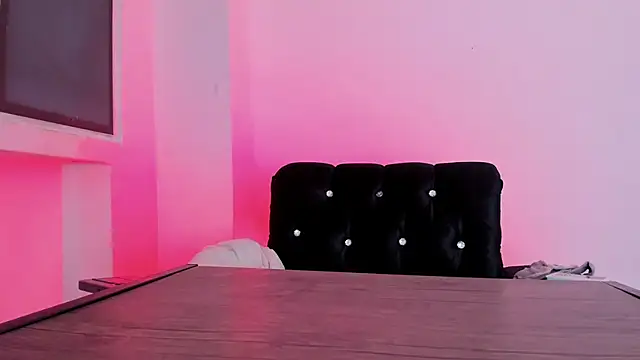 Mialenox online show from 03-07-25, 10:32