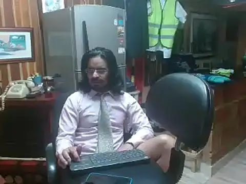 Dr Pocholate84 online show from 01-22-25, 04:44