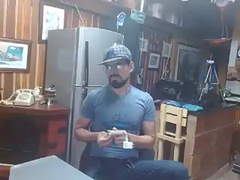 Dr Pocholate84 online show from 03-02-25, 06:37