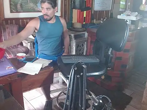 Dr Pocholate84 online show from 03-17-26, 08:23