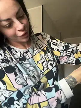 Snapshot of Chloe_Ricci chatting on 02-18-26, 07:59 Chloe Ricci online show from 02-18-26, 07:59