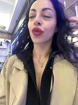 Chloe Ricci online show from 03-31-26, 03:56