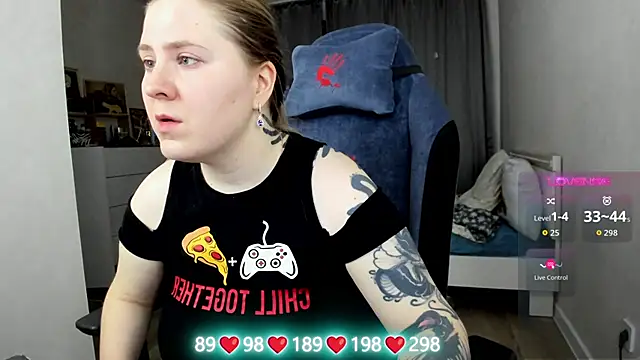 Olivia Munk online show from 01-07-26, 06:54