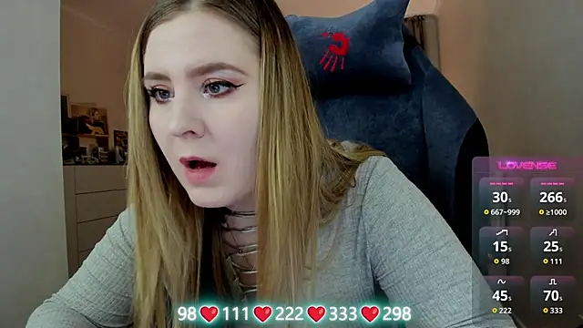 Olivia Munk online show from 02-15-26, 07:51