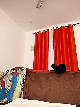 Kamdollie online show from 02-27-25, 06:40